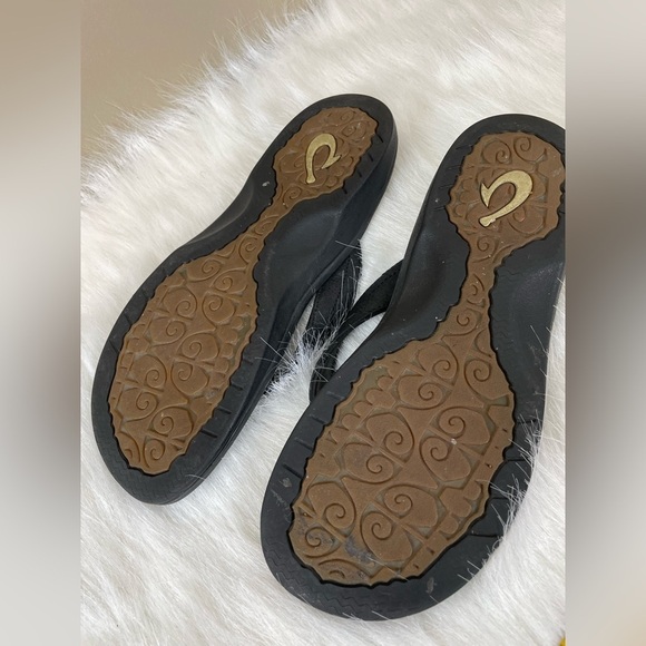 Olykai Ohana Black Flip Flops - Picture 6 of 9